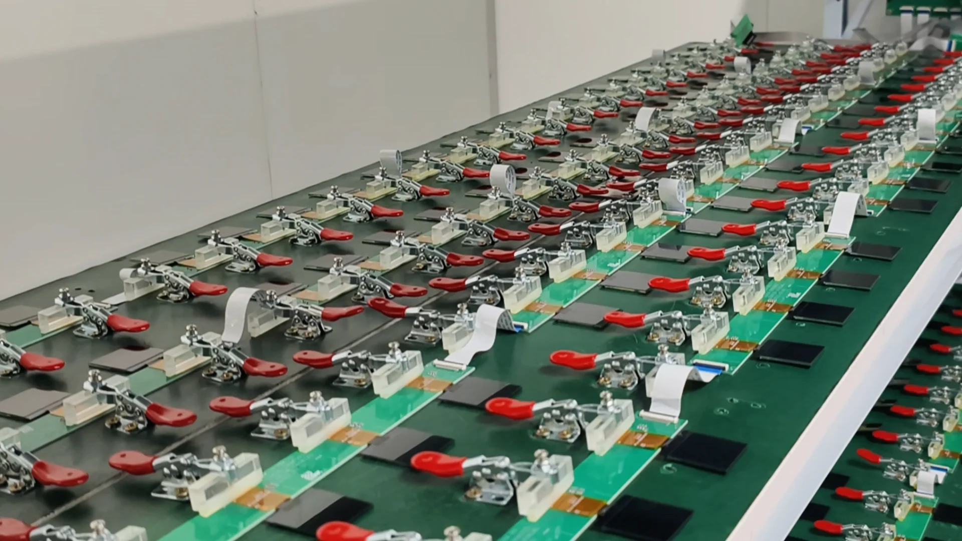 TFT Ingurumen Tenperatura Diseinatzeko Gida: CNK Elektronika-ren aholkularitza profesionala